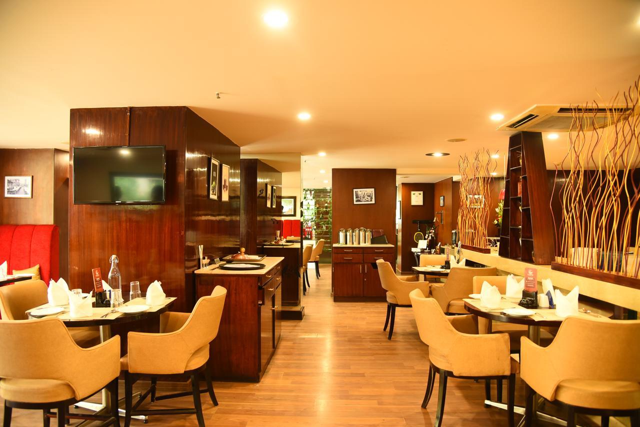 Royal Orchid Suites Whitefield Bengaluru Zewnętrze zdjęcie