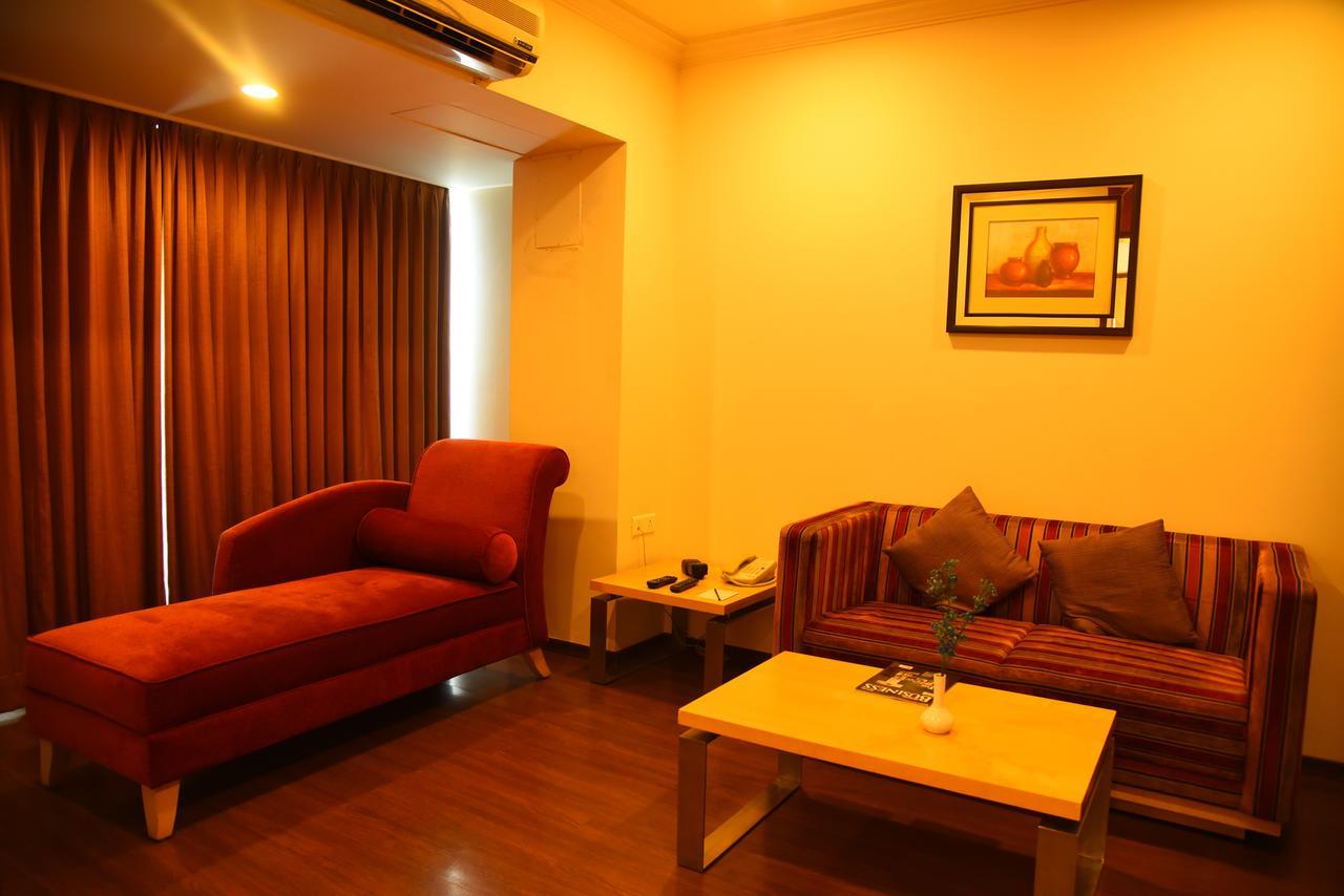 Royal Orchid Suites Whitefield Bengaluru Zewnętrze zdjęcie