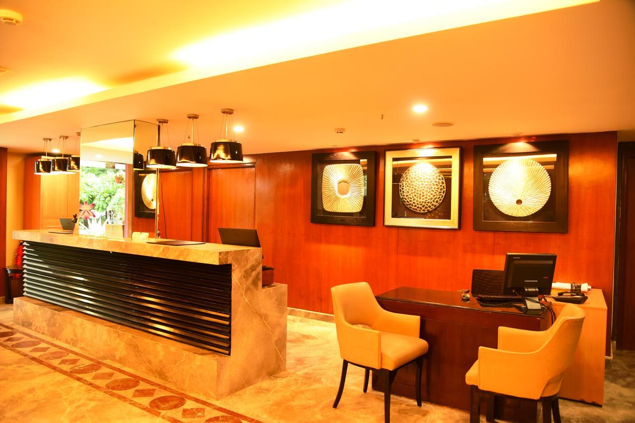 Royal Orchid Suites Whitefield Bengaluru Zewnętrze zdjęcie